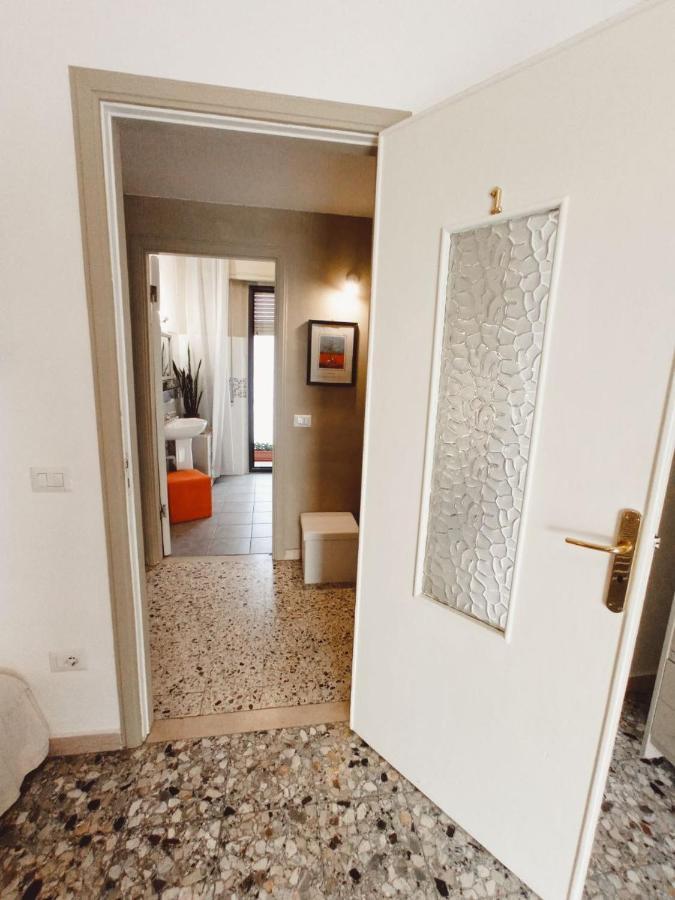 Hotel Myhouse Olbia Esterno foto