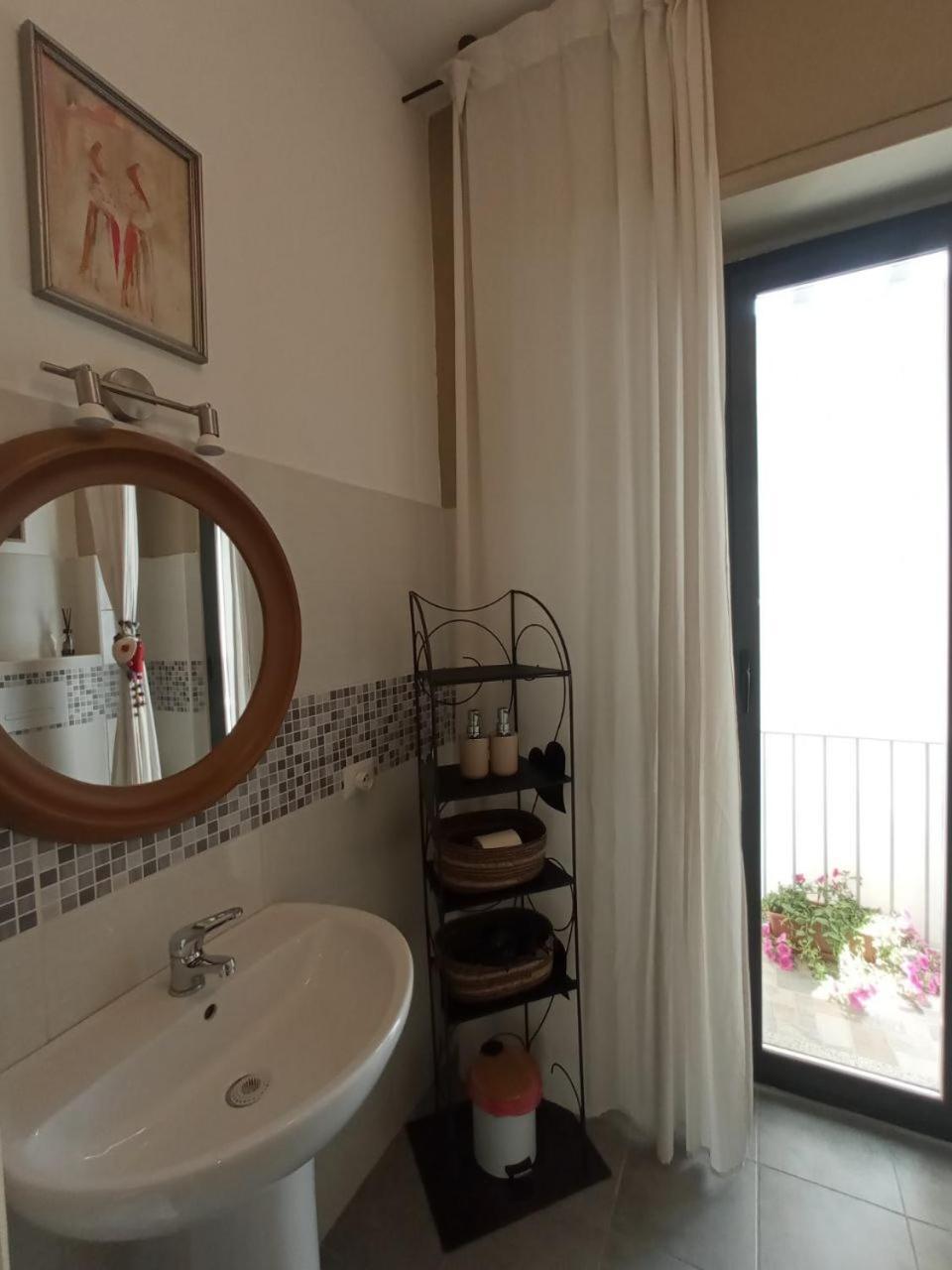 Hotel Myhouse Olbia Esterno foto