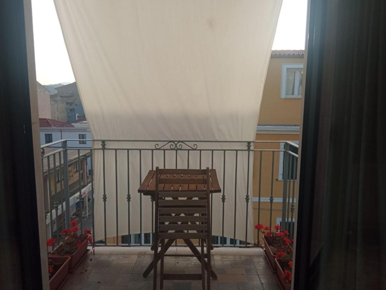 Hotel Myhouse Olbia Esterno foto